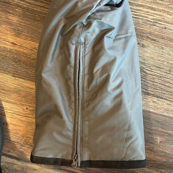 Men’s size Large Swiss Alps Ski Pants. Graphite grey - Picture 6 of 9